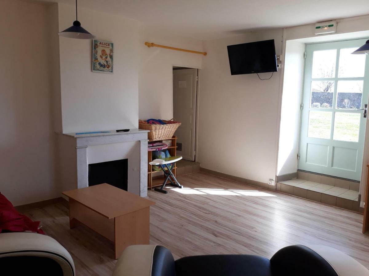 Maison de la Monne Olloix Extérieur photo